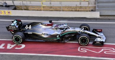 Mercedes W11
