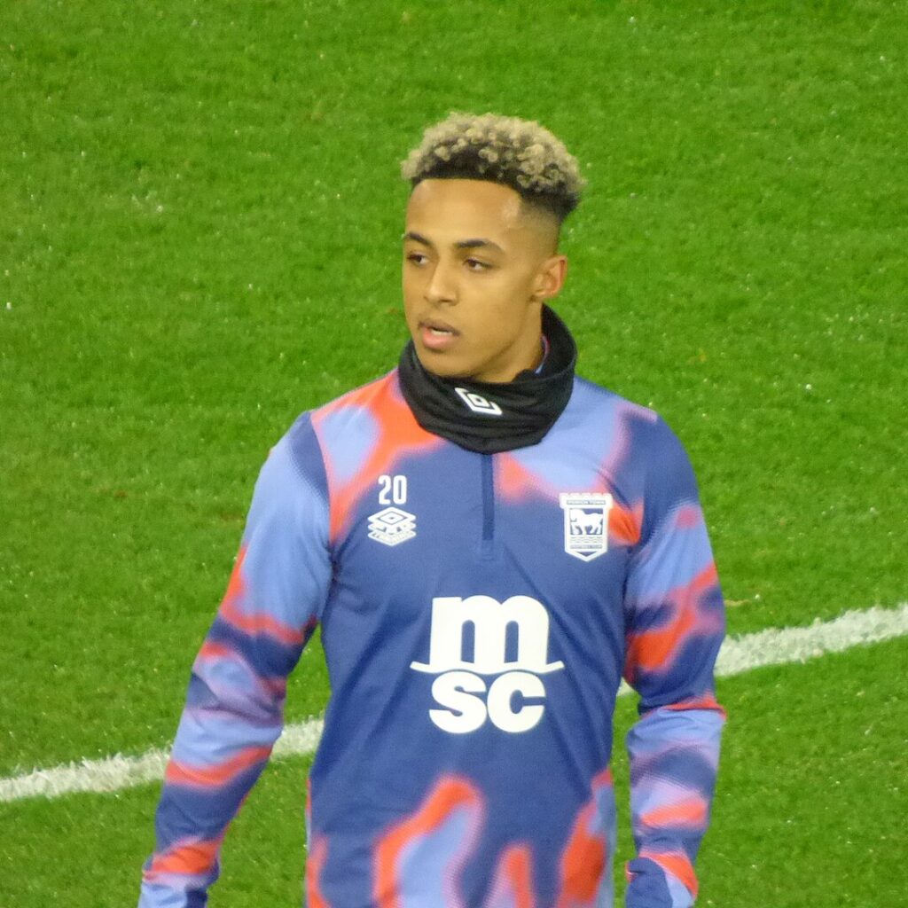 Omari Hutchinson