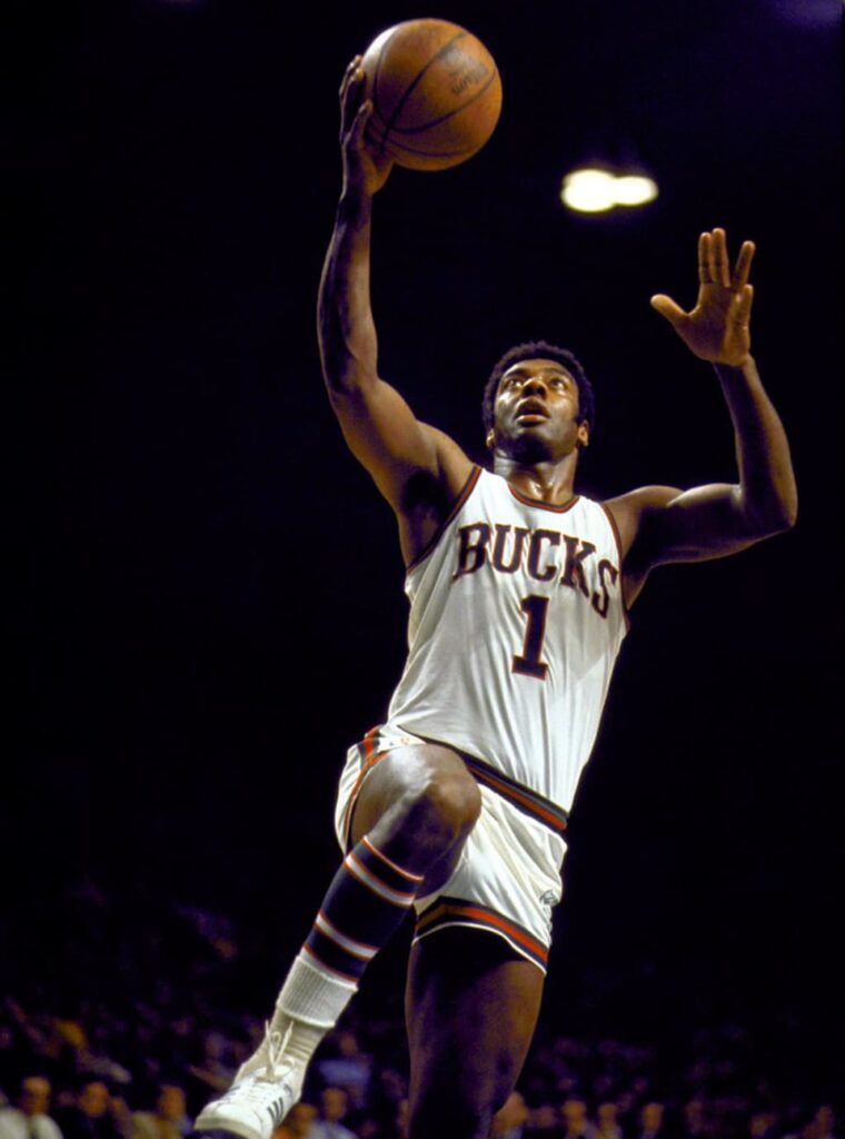 Oscar_Robertson