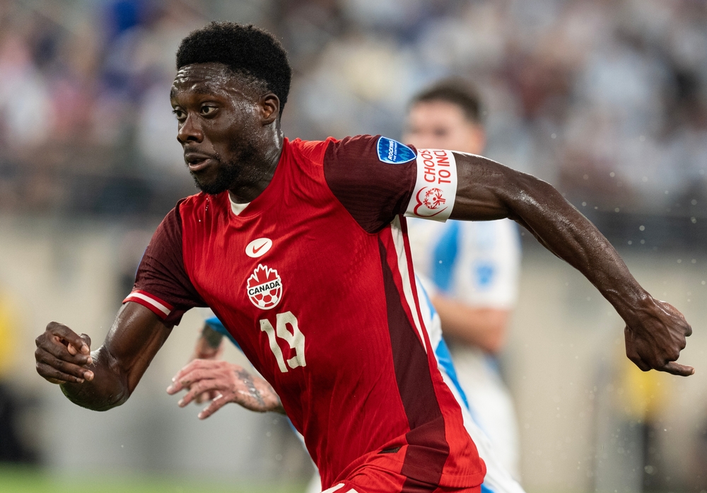 Alphonso,Davies,