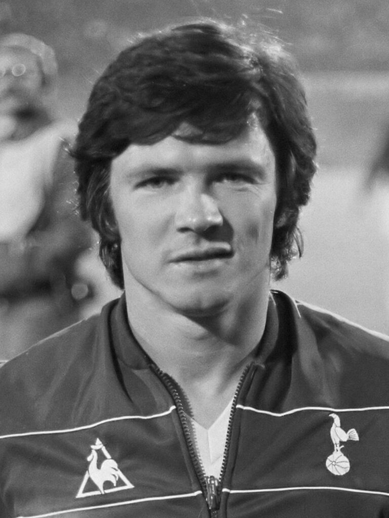  Steve Perryman