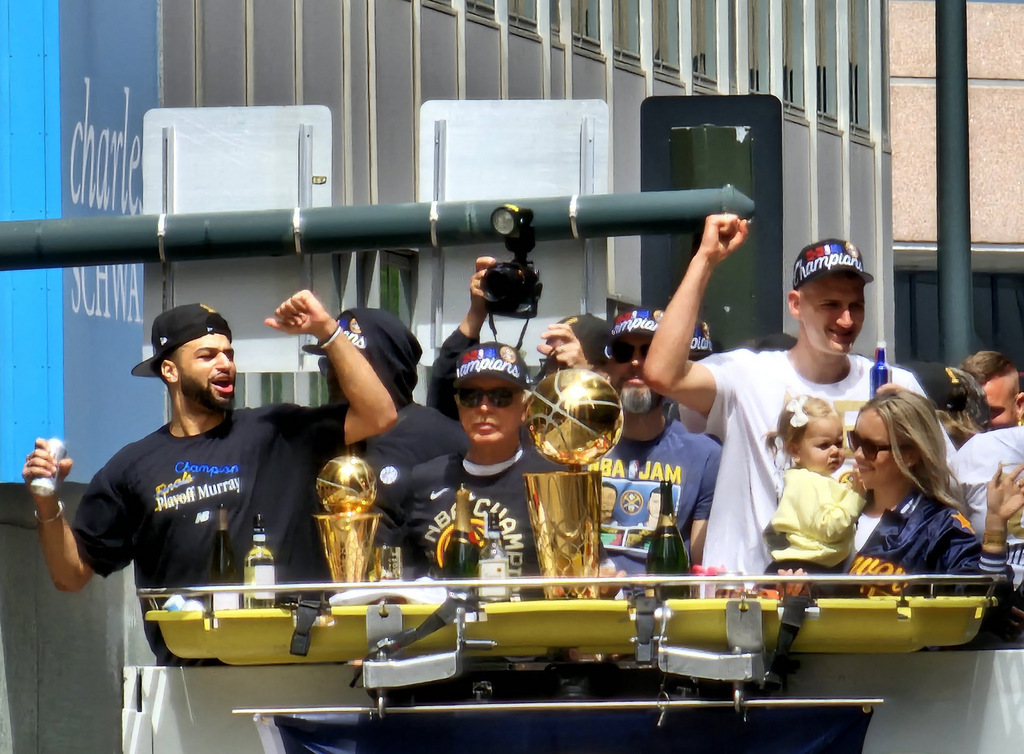 nba trophy