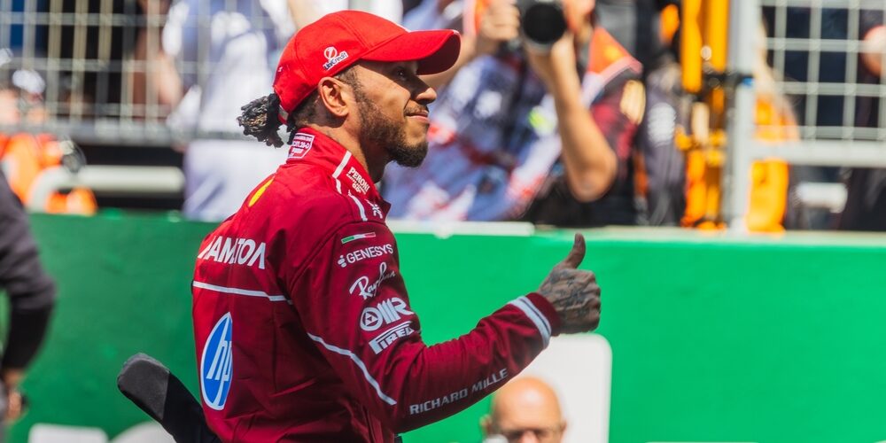 Hamilton reist in Ferrari-Rot nach Austin: Seine Lieblingsstrecke wird zur bislang größten Bewährungsprobe im Ferrari