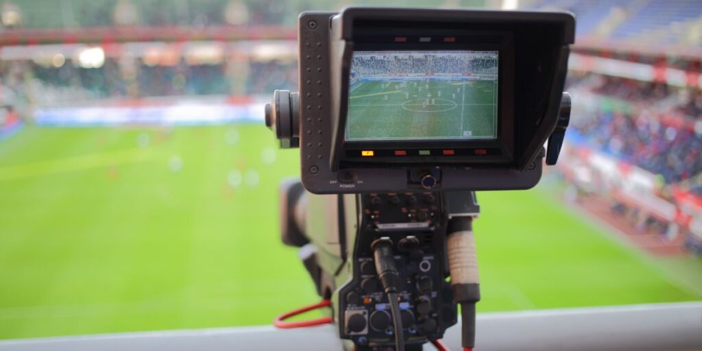 Football Video Support (FVS)