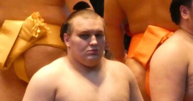 Danylo Yavhusishyn (Aonishiki)