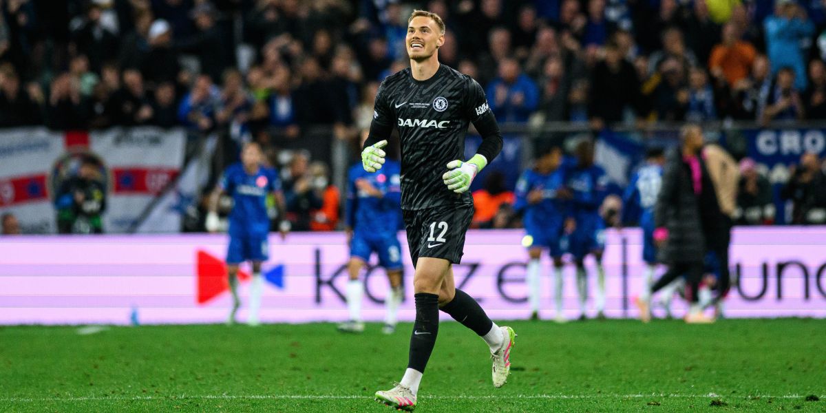 Filip Jörgensen considera uma mudança em janeiro em busca de mais tempo de jogo