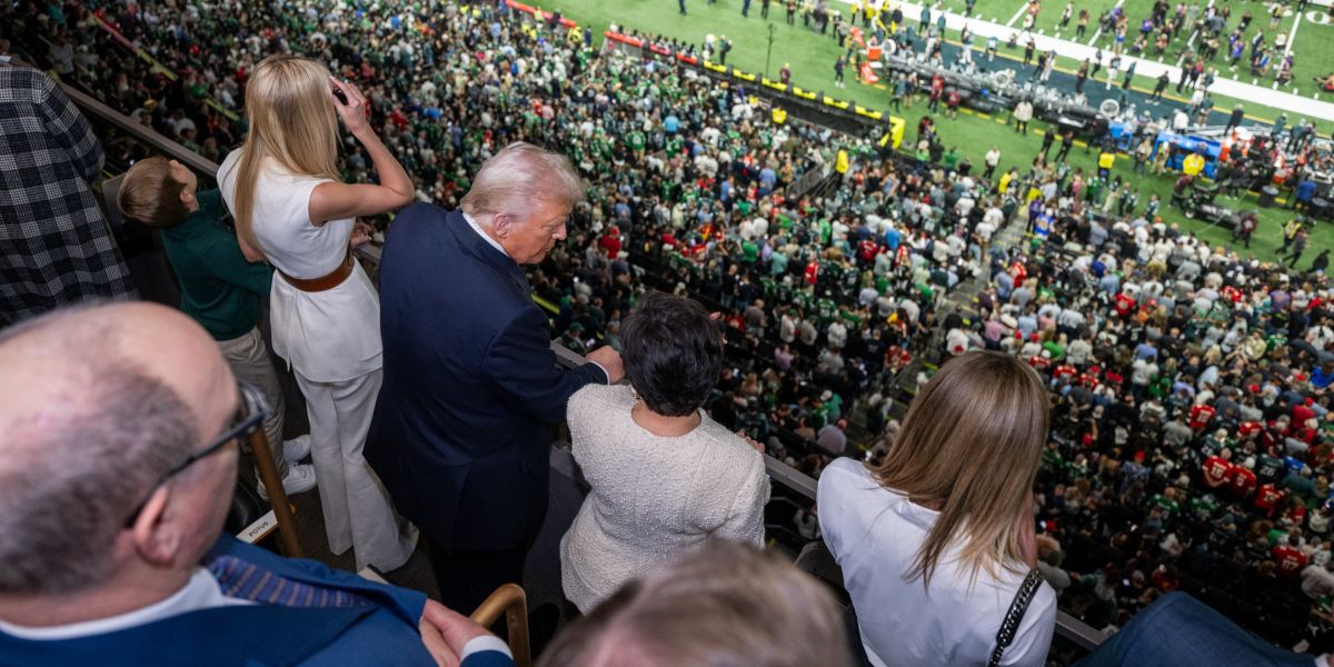 Trump rallume la controverse autour du kickoff NFL et défie l’évolution du jeu