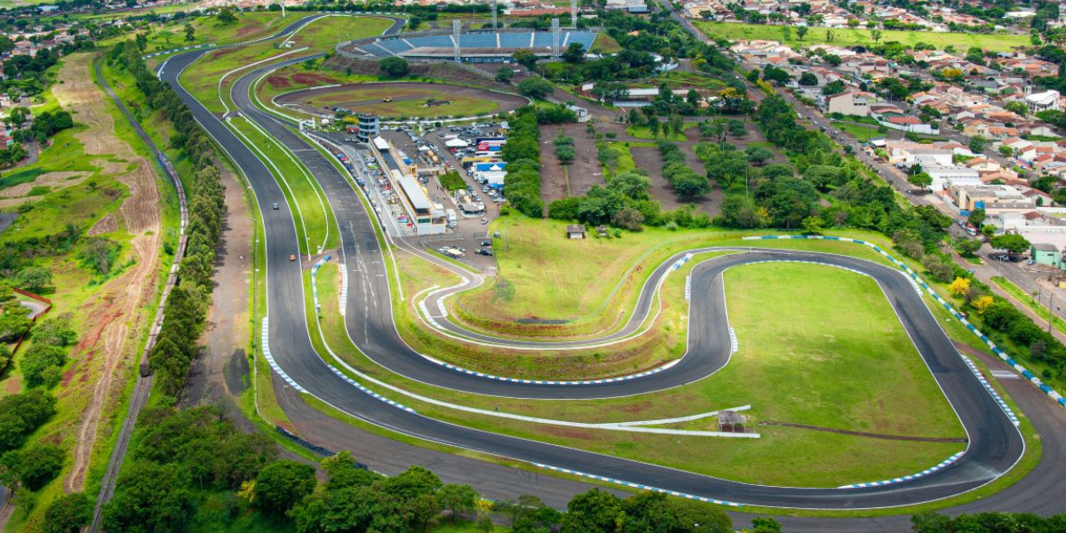 Portugal prepara regresso surpresa à fórmula um enquanto o grande prémio dos países baixos sai de cena