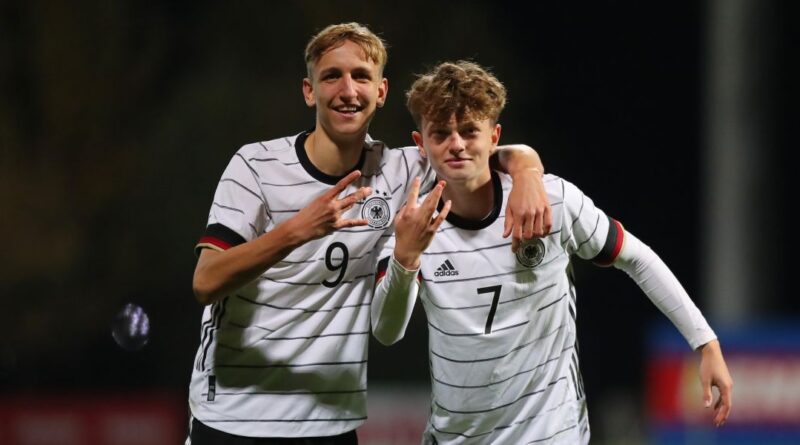 Nelson Felix Patrick Weiper and Paul Wanner