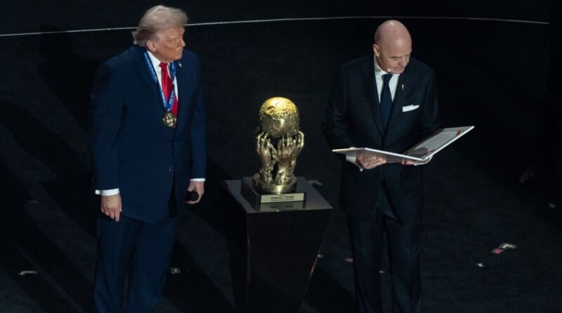 Donald Trump, Infantino