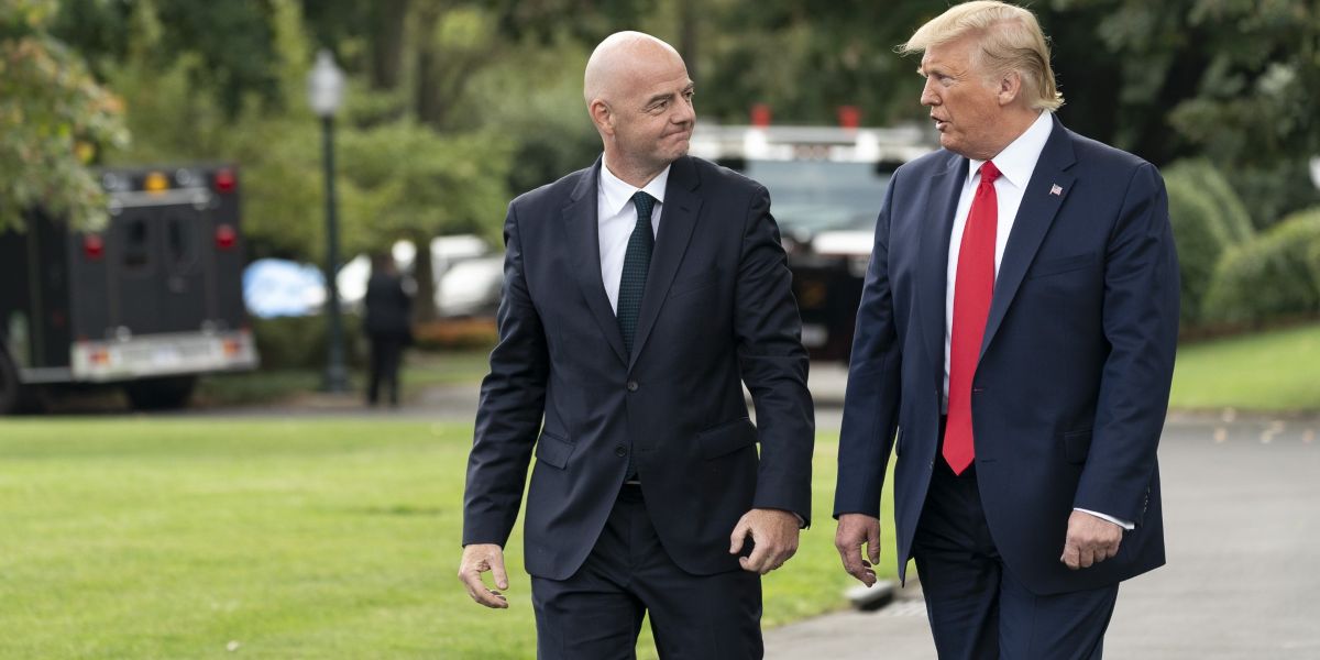 La Maison Blanche répond aux critiques de Trump concernant le prix de la paix de la FIFA par une déclaration étrange