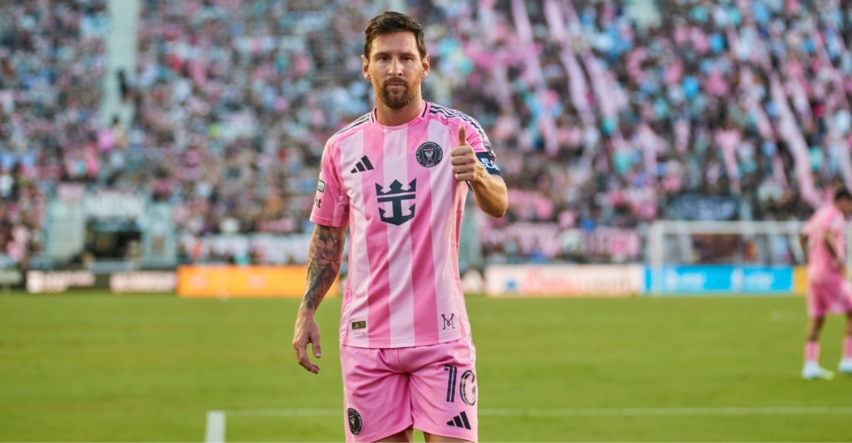 Messi criticised after applauding during Trump remarks on Iran conflict