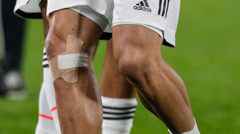 Cristiano Ronaldo Bandage on knee