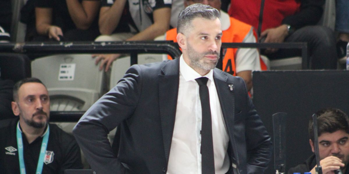 Serbia coach explodes over “ridiculous” FIBA windows after double loss to Türkiye
