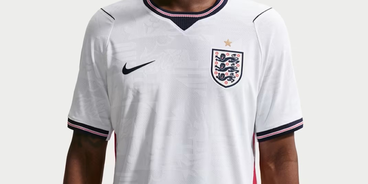 England kehren zu klassischem look zurück, während steigende trikotpreise fans verärgern