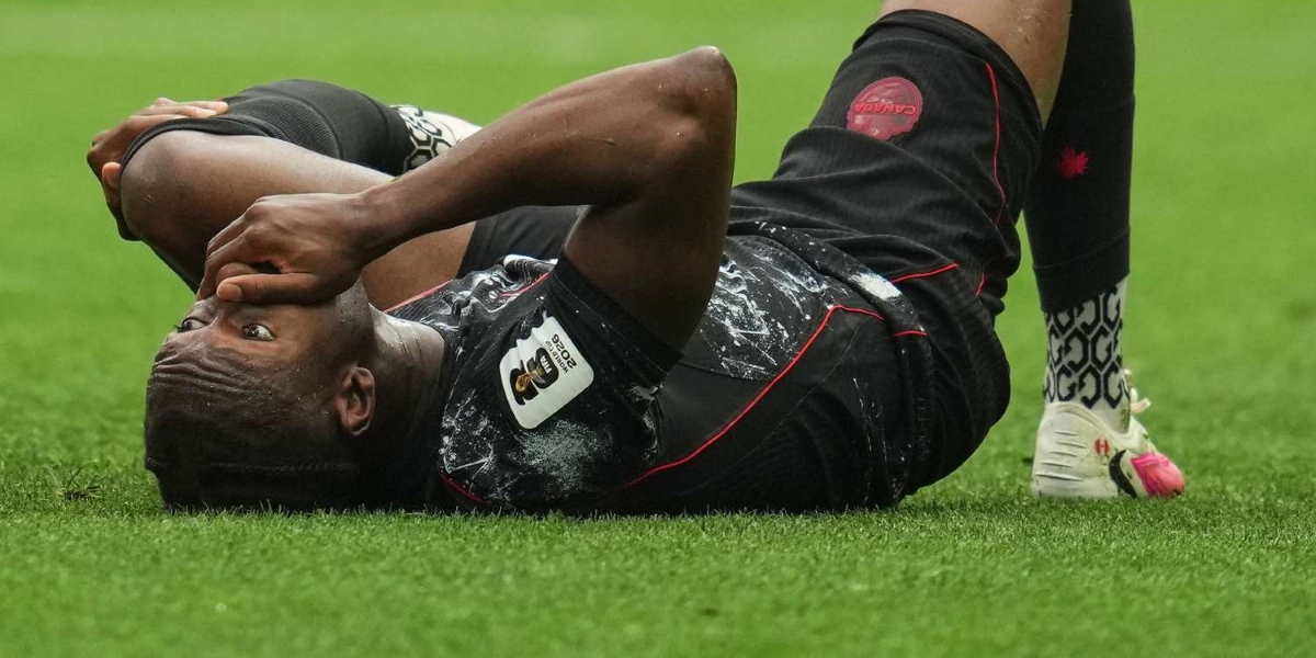 Ismaël Koné injury: “We could all hear the bone break”