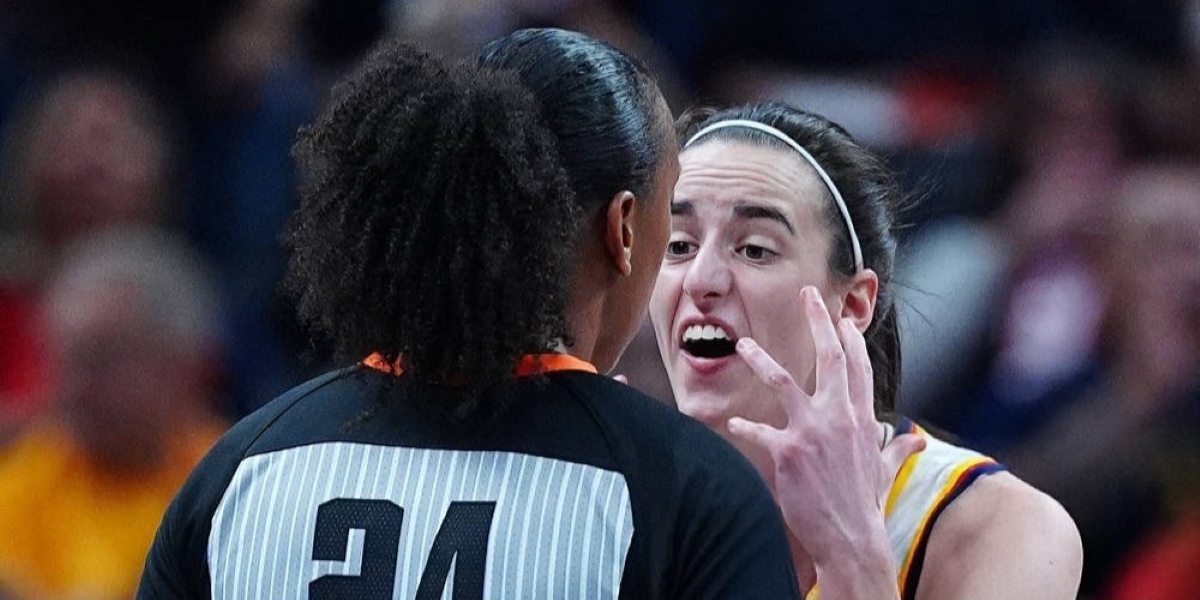 Clark avoids technical after furious confrontation with WNBA referee