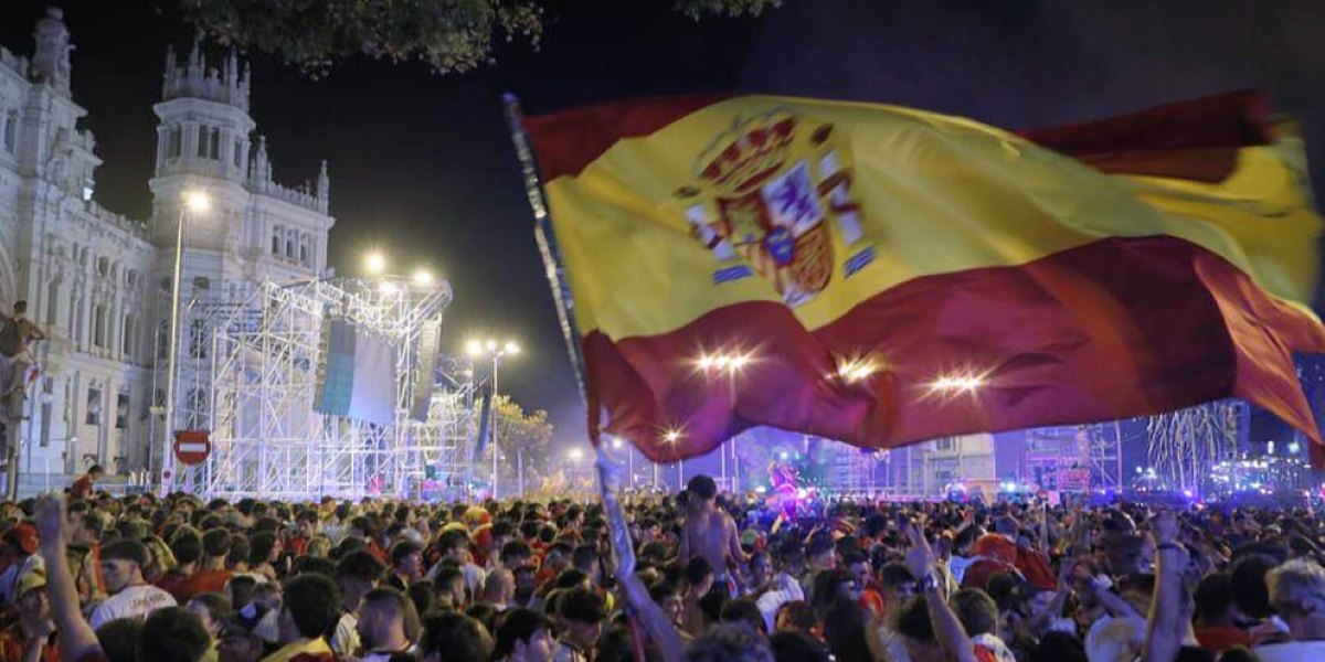 Las celebraciones del Mundial de España se tornan en tragedia al morir un niño de 13 años