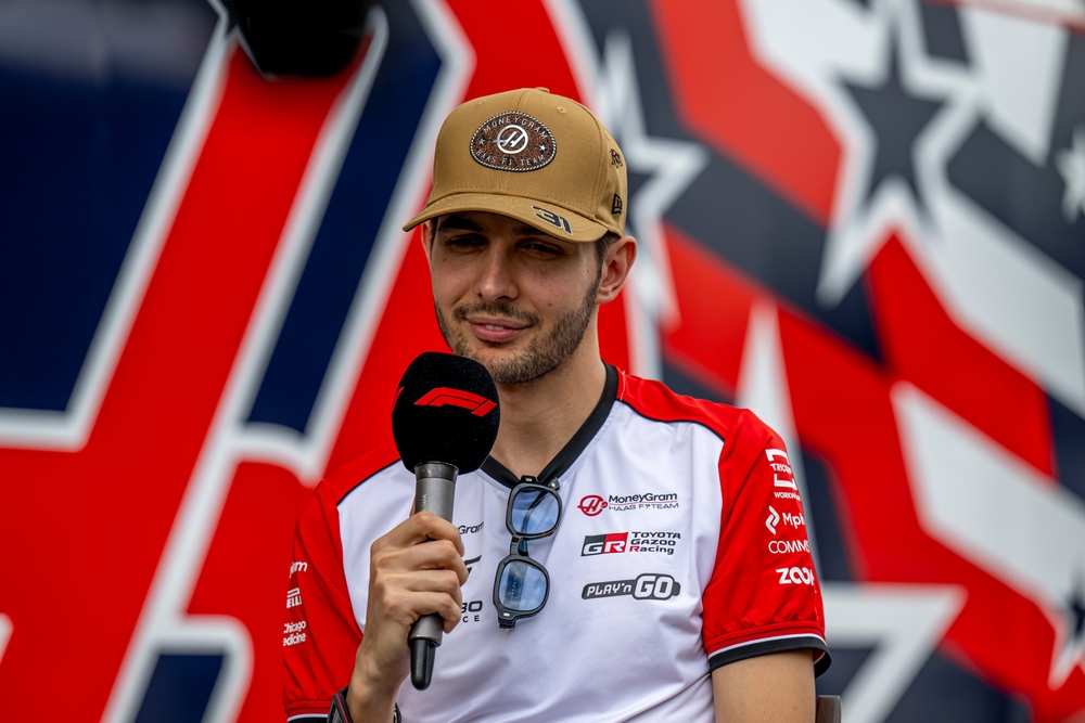 Contrato de 7 milhões de dólares de Esteban Ocon com a Haas em risco após humilhação brutal frente ao estreante