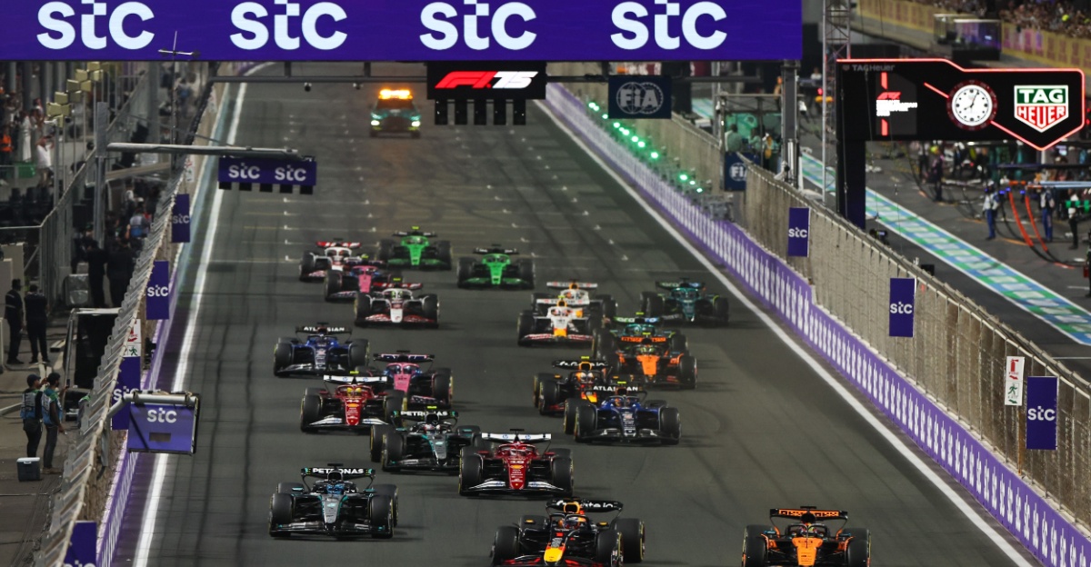 Ninth-place Williams put a €30m-a-year bid on Sainz. He is not rushing to sign it