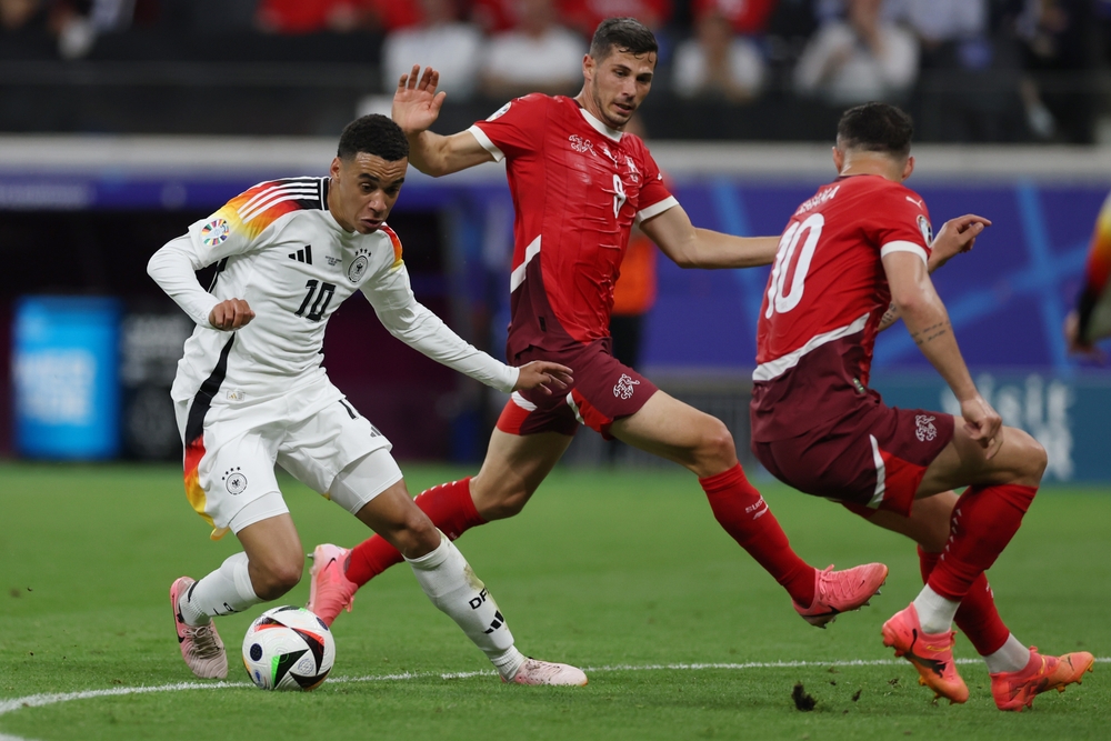 Neurologist warns Musiala may need lifelong epilepsy medication – but Bayern back him to play on
