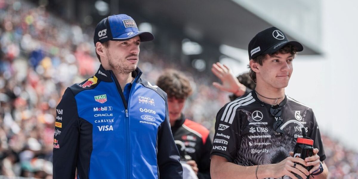 Verstappen told Antonelli to wait one second at the Monaco start. Then his own car refused to move
