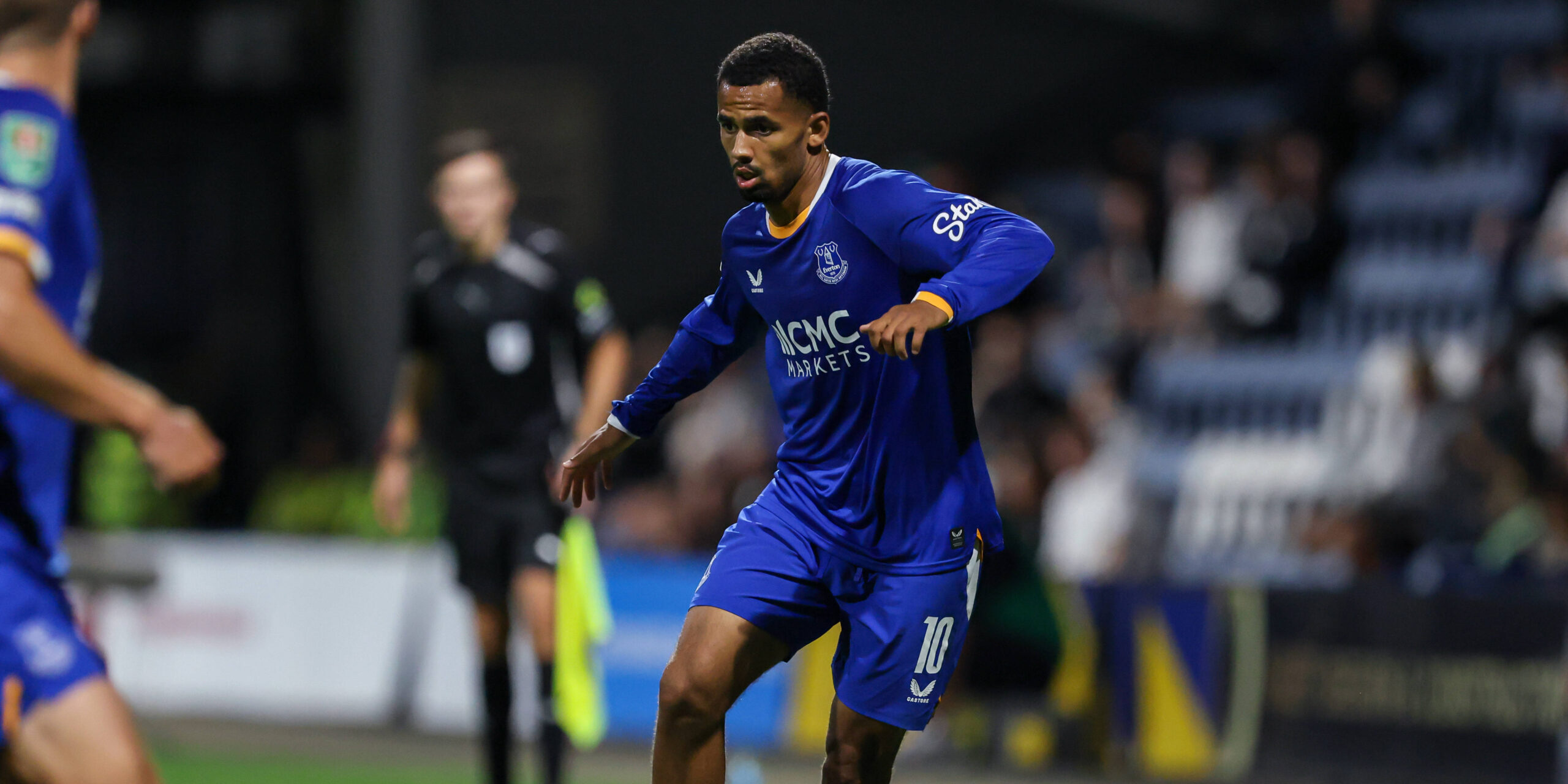 Man City and Arsenal battle to sign £80m star from Premier League rival