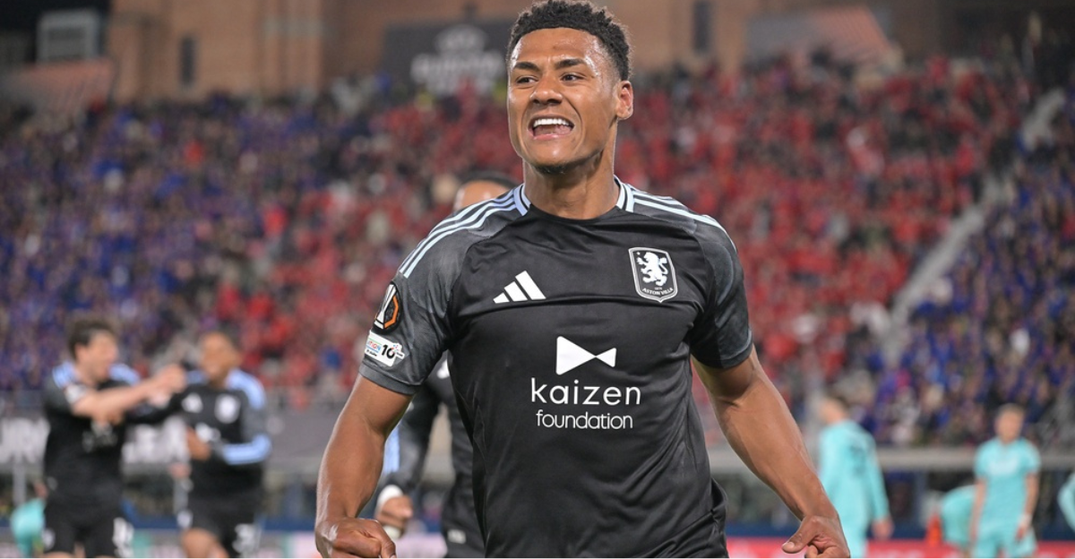 Ollie Watkins‘ Ehefrau „immer noch unter Schock“, nachdem die Familie England in Richtung Saudi-Arabien verlassen hat