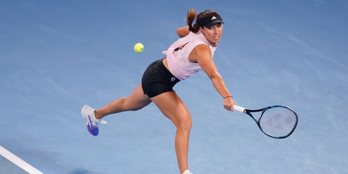 Home favourite Pegula beats the woman who ended Venus Williams’ night to reach the US Open third round