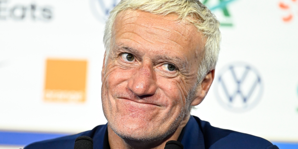 Zidane is in focus, Deschamps is in the dark