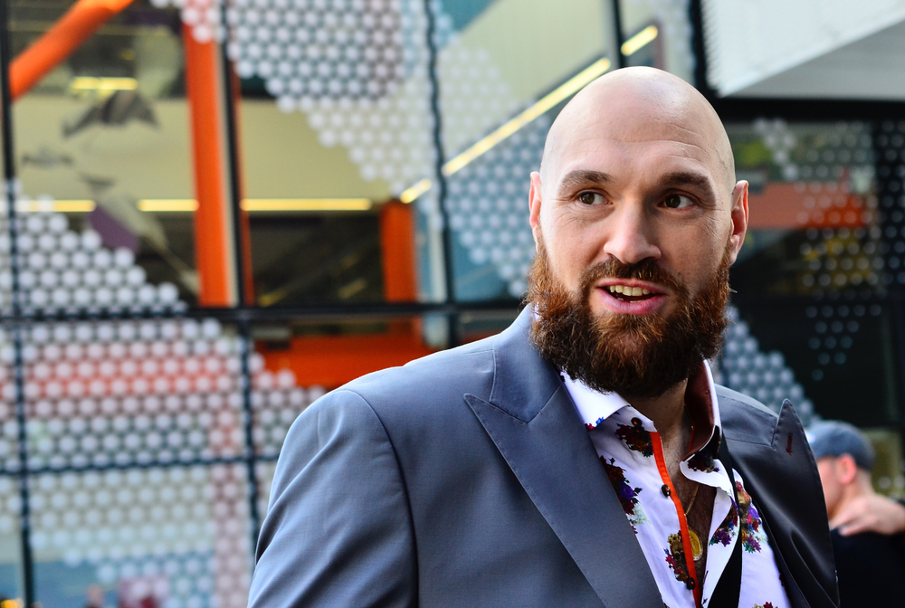 ‘Fight me this year or call it quits’: Fury turns to Usyk after Joshua deal falls apart