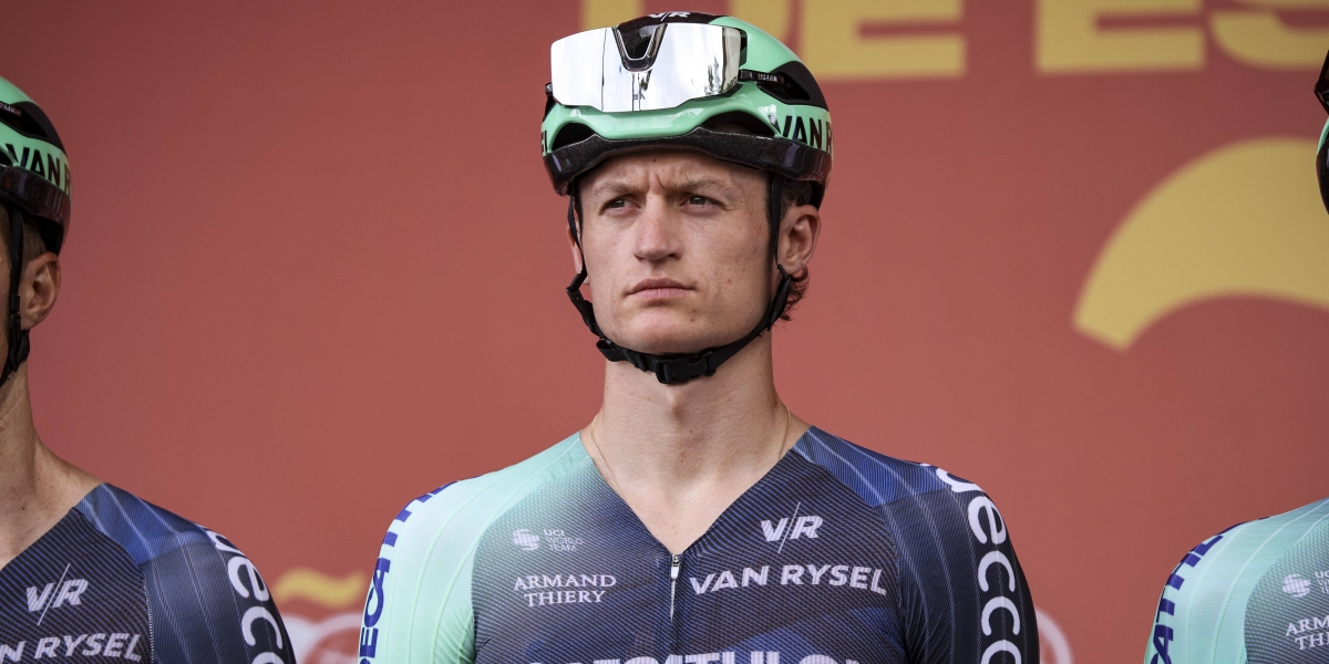 Felix Gall sits 1:39 off red at the Vuelta while Mas and Roglic watch each other