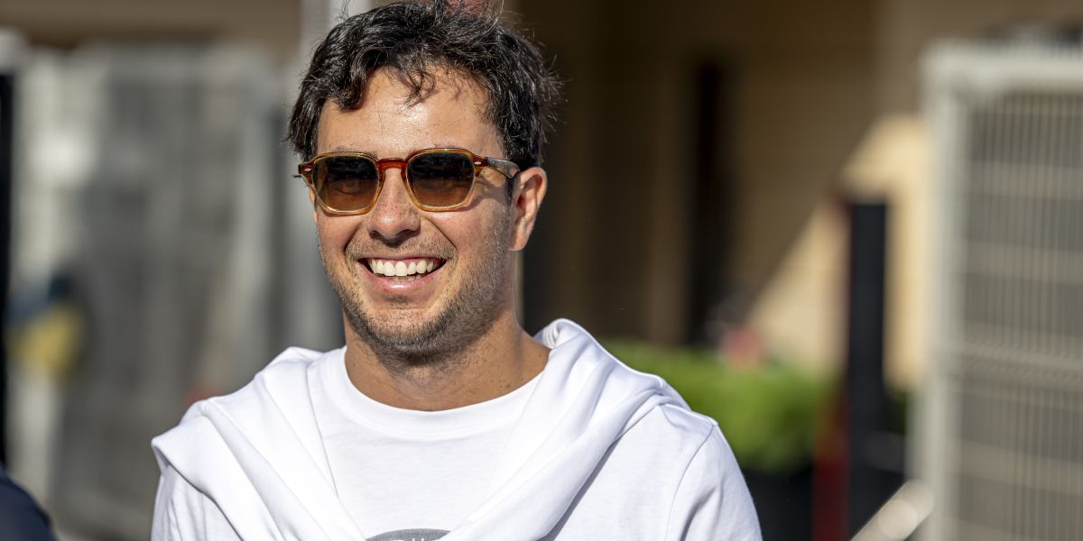 Sergio Pérez rompe el silencio sobre el chat privado de WhatsApp de la F1 tras la decisión de Mónaco
