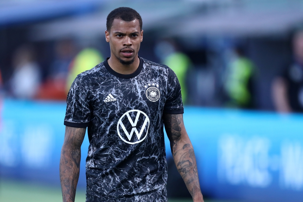Manchester United startet Klub-Verhandlungen mit Dortmund über 86-Millionen-Pfund-Star Nmecha