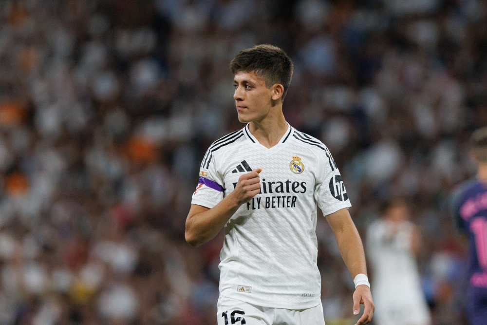José Mourinho lanza una audaz predicción sobre Arda Güler tras su deslumbrante arranque en el Real Madrid