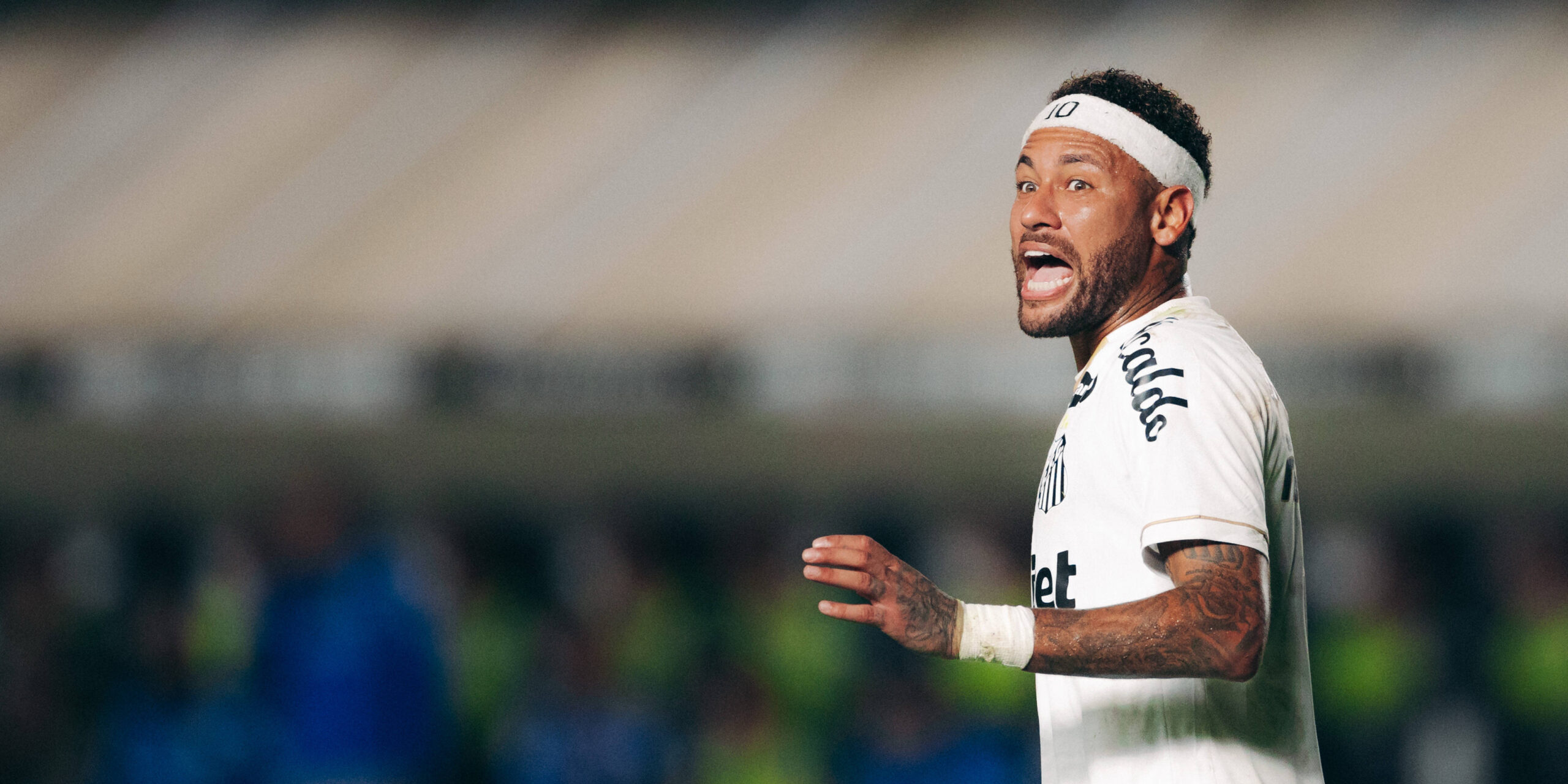 Neymar shaves the beard and fans agree: ‘He looks ten years younger’