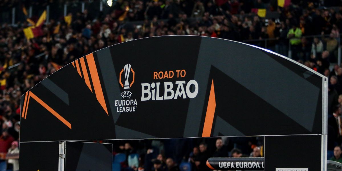Sunderland acaba com 53 anos de espera e Benfica derrota Milan na noite de abertura da Liga Europa