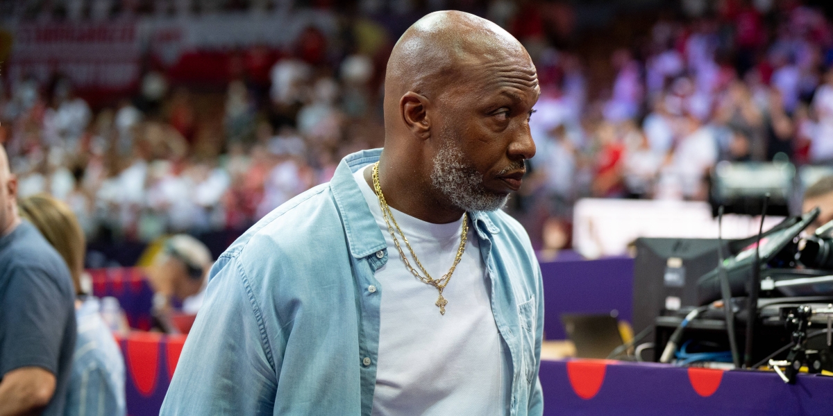 Prosecutors win four-month delay in Billups poker fraud trial