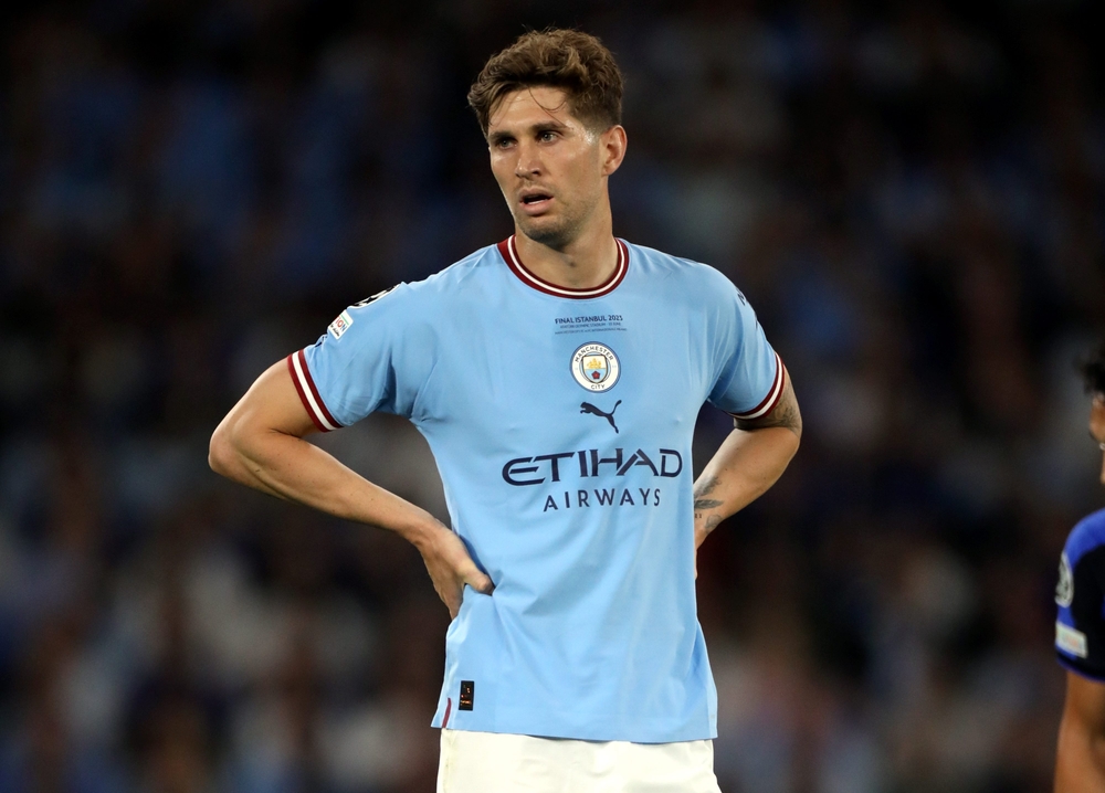 John Stones, condenado: «Nada que decir»