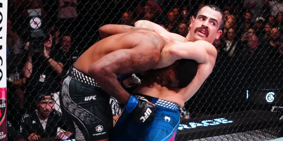 UFC cop beats former inmate in 57 seconds and then defends him