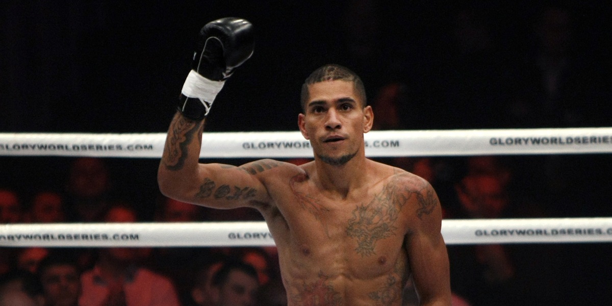 Alex Pereira moqué pour ses voitures de luxe, un rival à l’UFC lance une accusation scandaleuse sur sa virilité