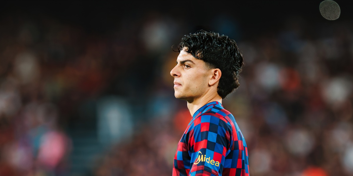 Arsenal und Tottenham beobachten 100-Millionen-Euro-Talent von Barcelona, Flick zieht verblüffenden Vergleich mit Lahm