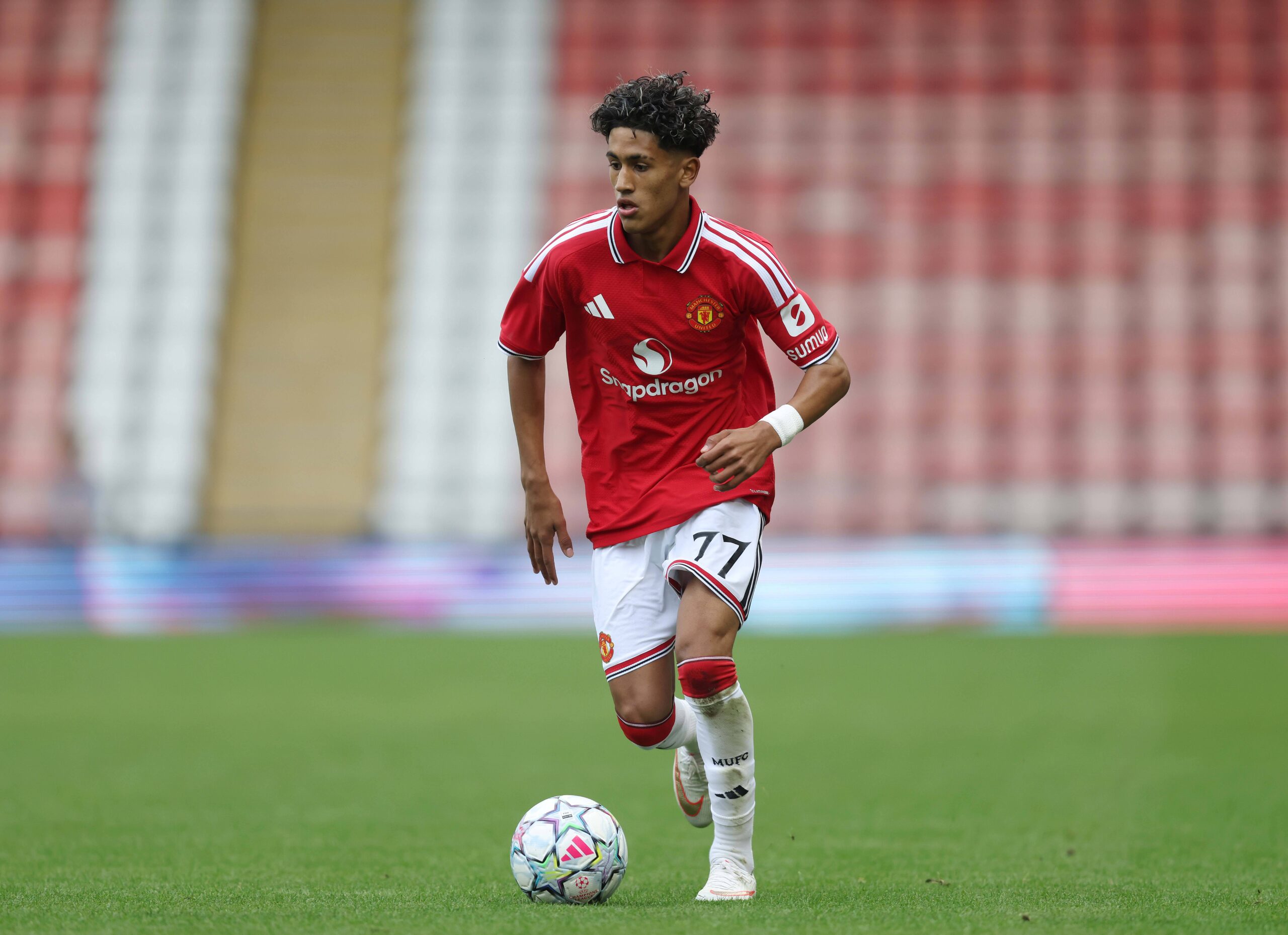 L&rsquo;Espagne en pole position pour JJ Gabriel, le Bayern bute sur les exigences salariales du joueur de 16 ans
