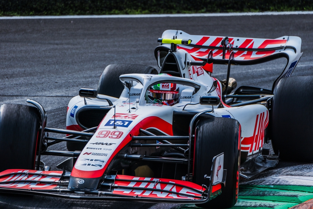 Haas s&rsquo;apprête à confirmer sa nouvelle paire de pilotes pour 2027 après une décision majeure
