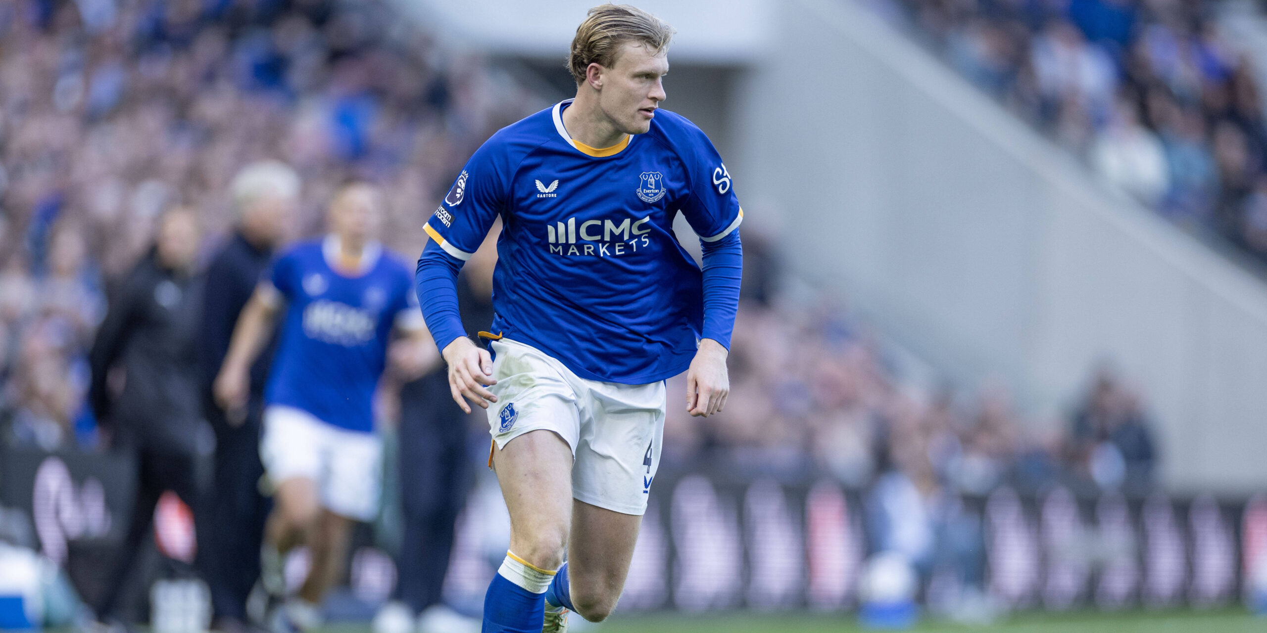 El Liverpool pone el ojo en una estrella del Everton de 80 millones de libras como relevo de Van Dijk, con el United al acecho