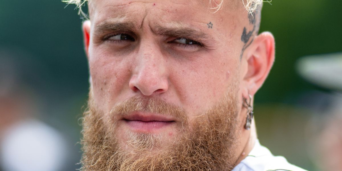 Jake Paul vise un retour la veille de Noël, une ancienne star de l&rsquo;UFC réclame un contrat