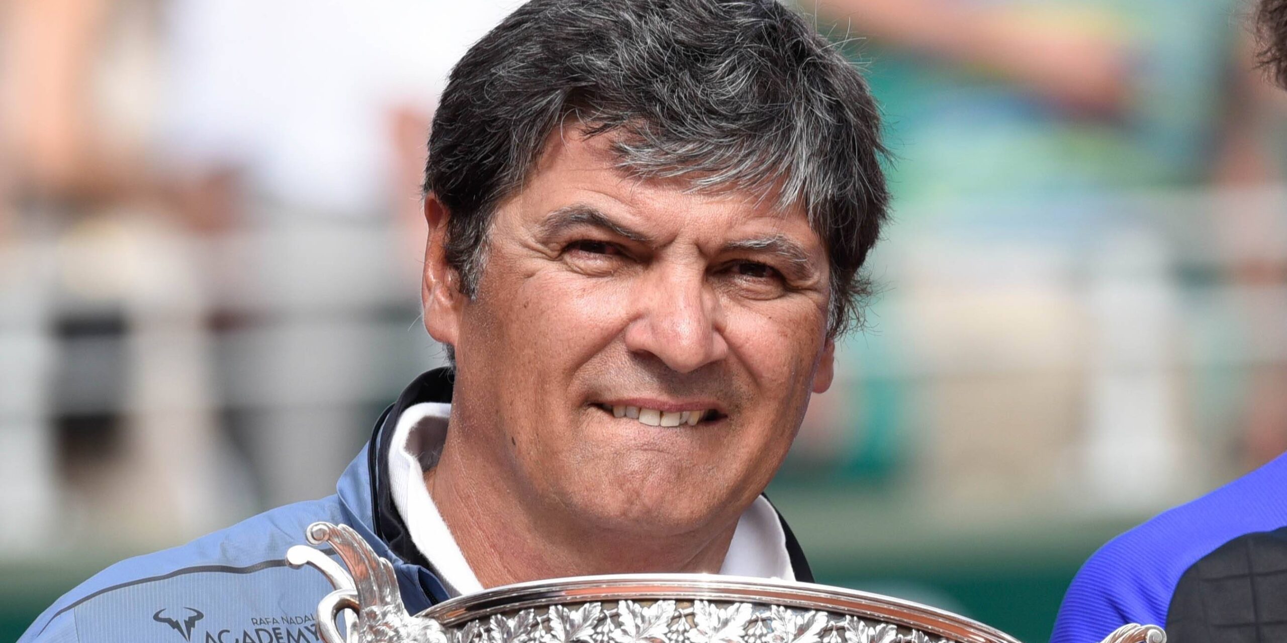 Toni Nadal prefere Alcaraz a Sinner, mas não vai treinar nenhum dos dois
