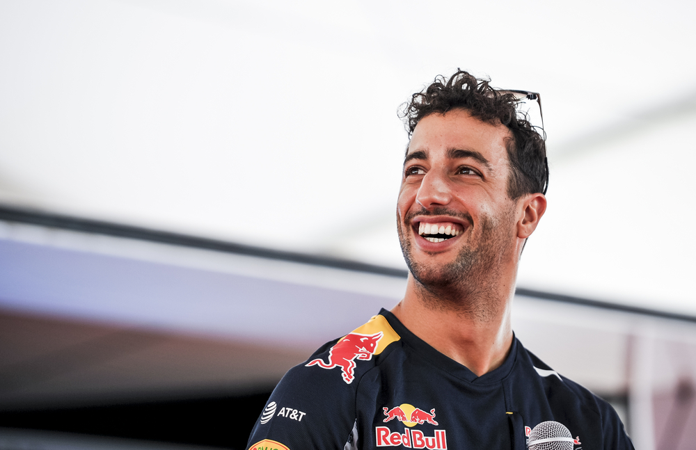 Ricciardo lanza un guiño sobre Le Mans con Verstappen: «Hay que darle a la gente lo que quiere»