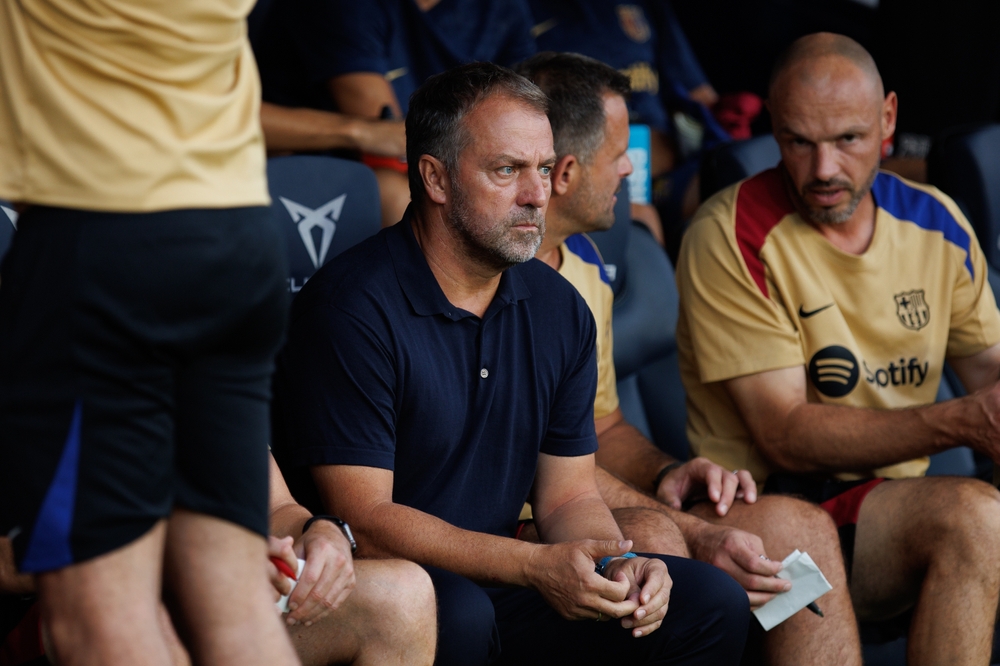 Hansi Flick makes surprise Leeds United star his top Barcelona defensive target