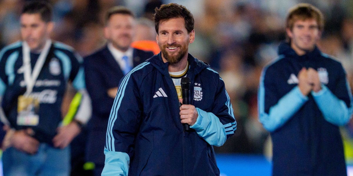 Messi verabschiedet sich mit Elfmeter, zwei Assists und Standing Ovations in der 10. Minute